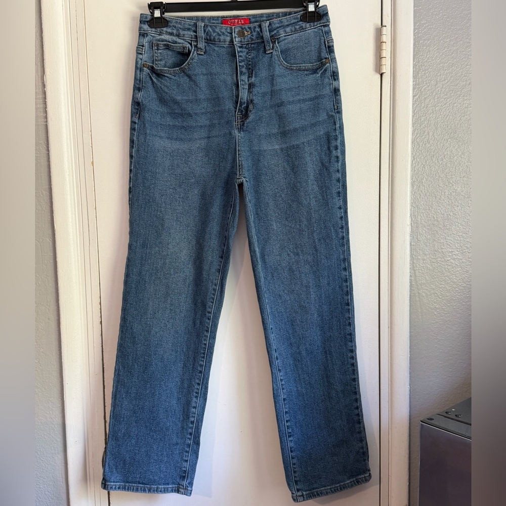 💎 GUESS Ultra High-Rise Straight Leg Jeans 30x28 Medium Wash